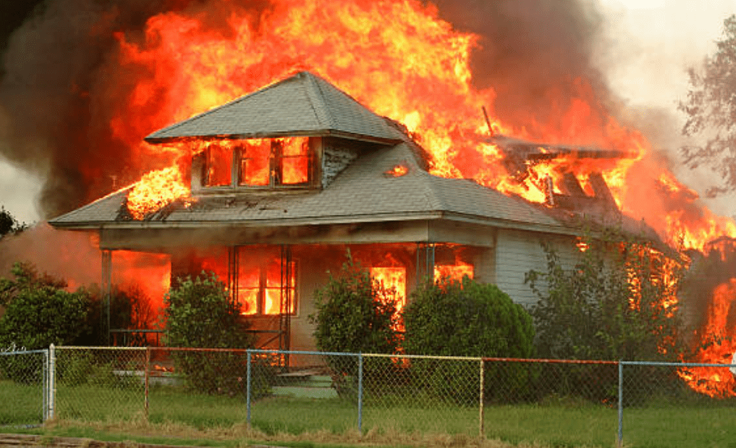 5 Warning Signs That Your Home Is in Danger of an Electrical Fire